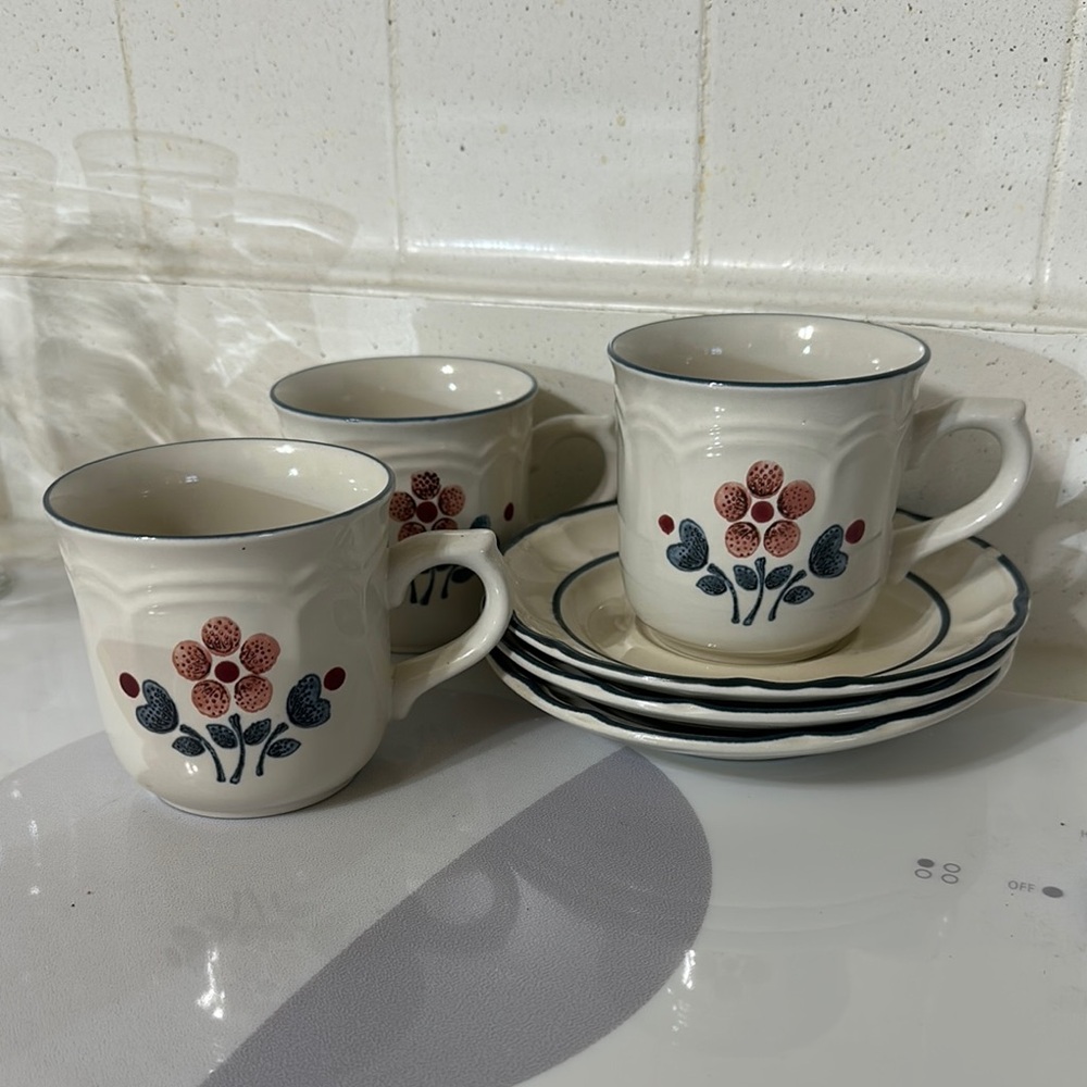 Floral Patterned Ceramic Mug and Saucer Set